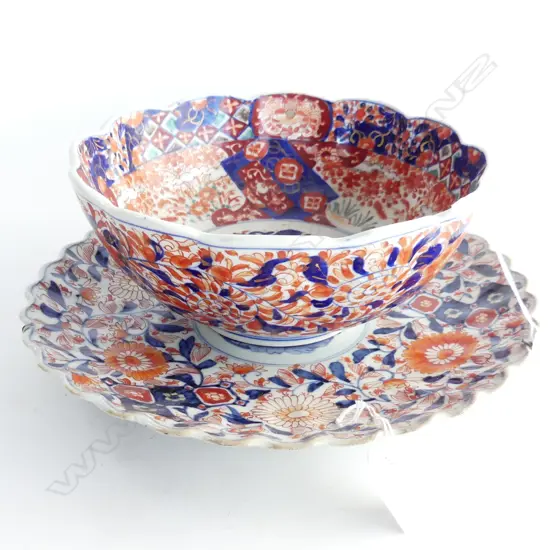 IMARI WALL PLAQUE DIA 280MM & IMARI BOWL CRACK TO BASE DIA220MM