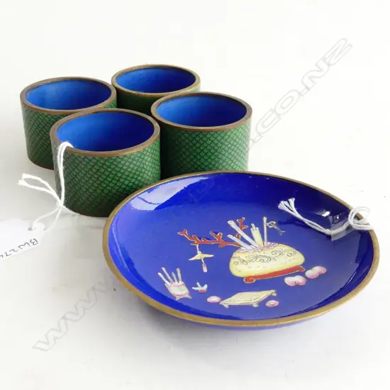 4 CHINESE CLOISONE NAPKIN RINGS & CHINESE ENAMAL DISH W100MM