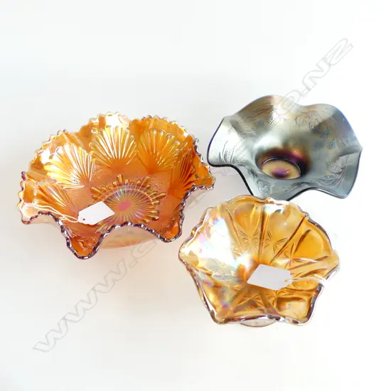 3 VINTAGE CARNIVAL GLASS BOWLS LARGEST 200MM