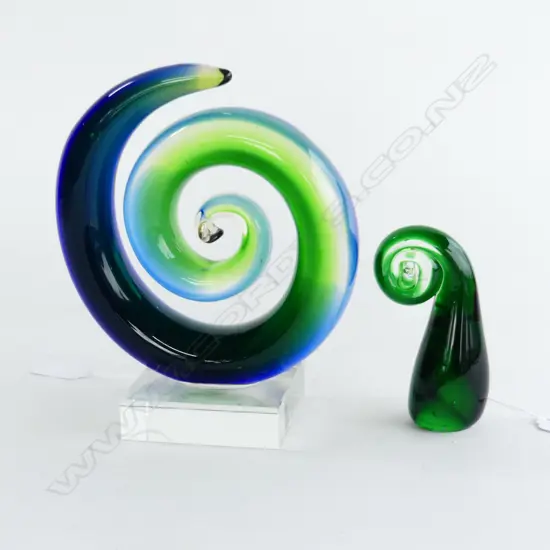 2PCS KORO ART GLASS LARGEST H185MM SMALLER H100