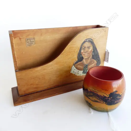 2 VINTAGE NATIVE WOODS MAORI SOV PCS BILL RACK L240 H150 & MULL BOWL