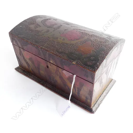 KAURI POKER WORK BOX w. FLORAL DECORATION W.250mm