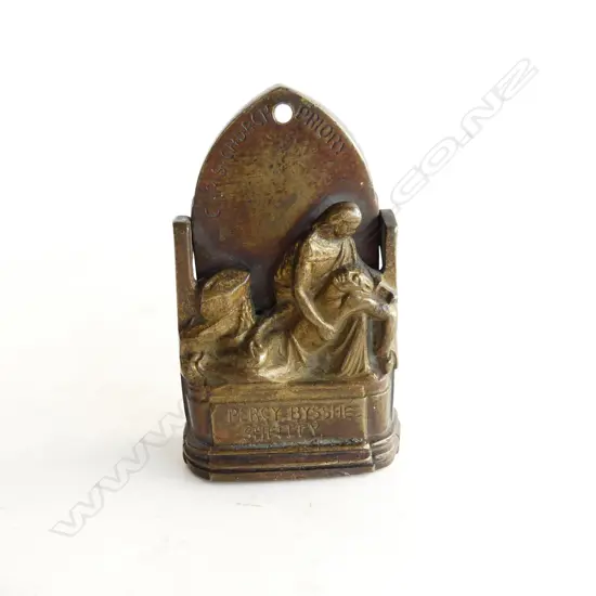 ANTIQUE BRASS DOOR KNOCKER CHRISTCHURCH PRIORY, L.95MM