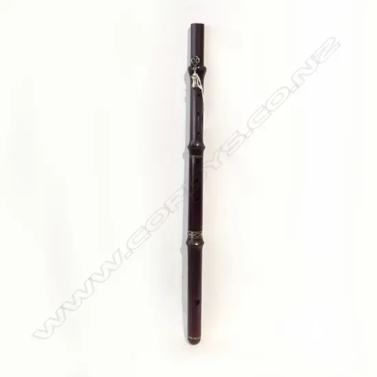 PAUL WHINRAY BAROQUE STYLE FLUTE L.625mm (Paul is a noted NZ instrument maker).