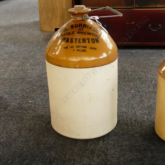 LG 2 GAL. OLD STONE CROCK 'W. BURRIDGE EAGLE BREWERY MASTERTON' H.400mm