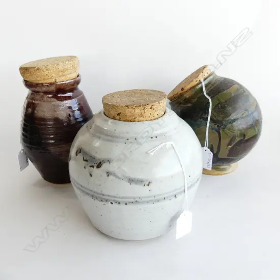 3 STUDIO POTTERY CORK STOPPED STORAGE JARS LARGEST H170 W180MM