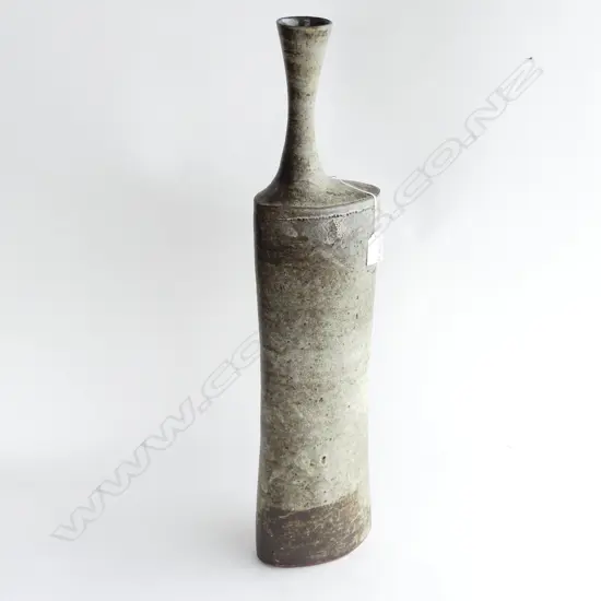 NZ STUDIO POTTERY TALL STYLISH VASE H.675mm spout off centered grey mottled glaze