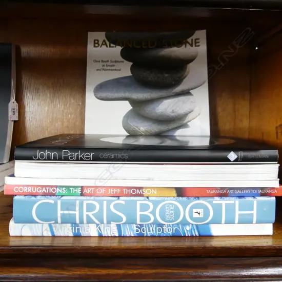 7 NZ ART VOLUMES INCL. JEFF THOMSON/JOHN PARKER/CHRIS BOOTH ETC