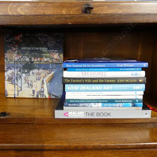 13 NZ ART REFERENCE VOLUMES