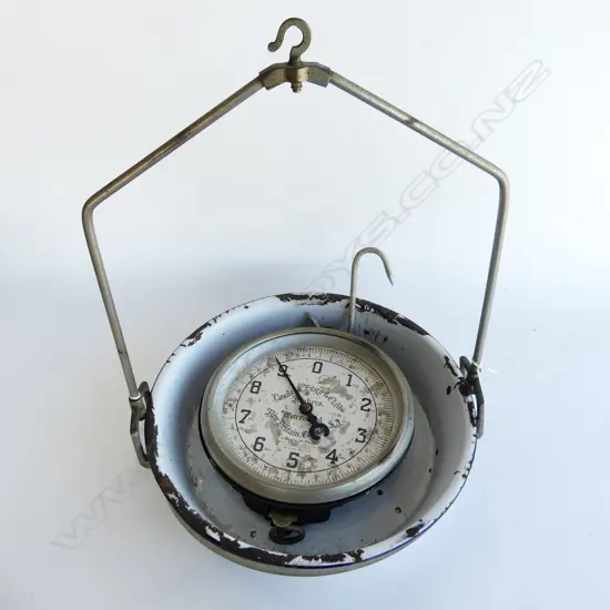 VINTAGE BRITISH 30 POUND HANGING SHOP SCALES ENAMAL PAN  H780MM