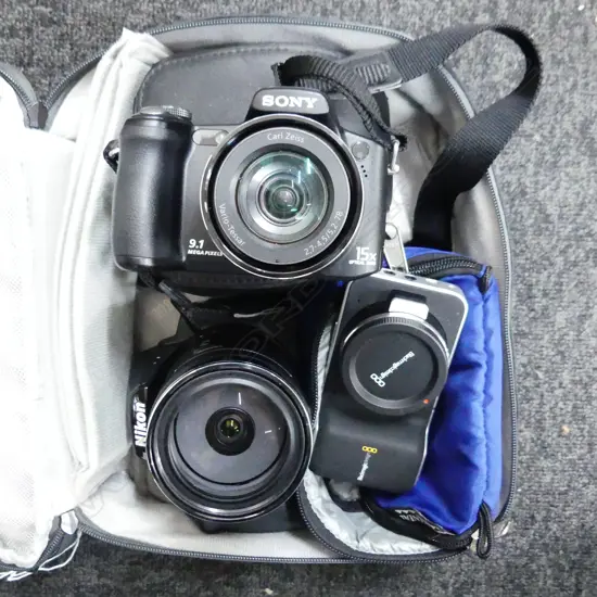 NIKON COOLPIX P900 / SONY CYBERSHOT DSC-H50 / BLACK MAGIC CAMERAS