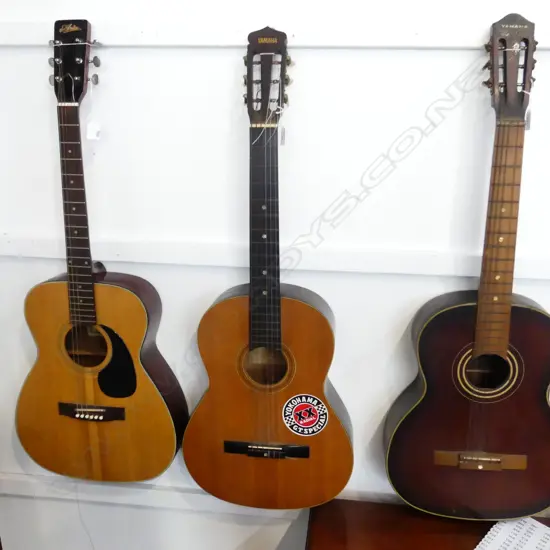 VINTAGE JAPANESE ACOUSTIC GUITAR YAMAHA No. S-50