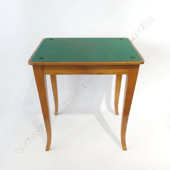 SMALL FELT TOP SIDE TABLE H 440 MM