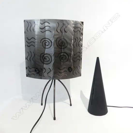 METAL TABLE LAMP H500MM & CONE LAMP H320MM