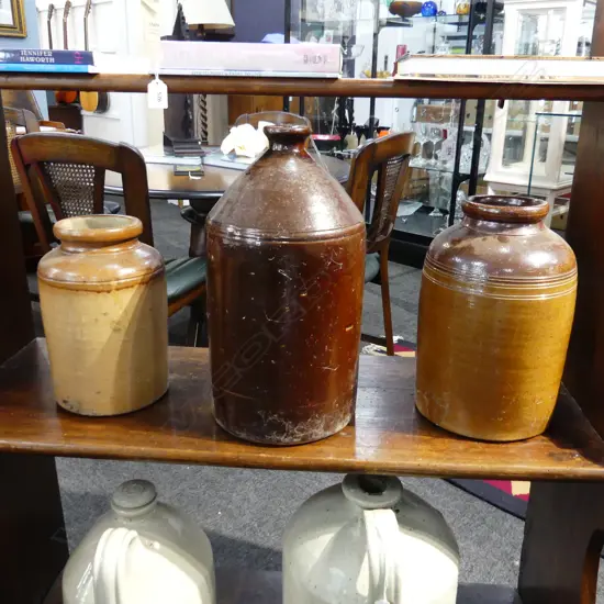 3 VINTAGE CROCKS H.410mm