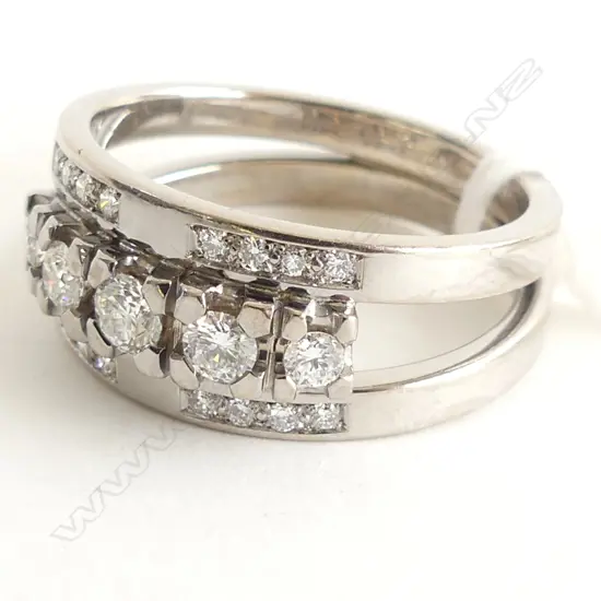 (56) 18ct. GOLD, 21 DIAMOND SET RING 11.8gm, SIZE T½