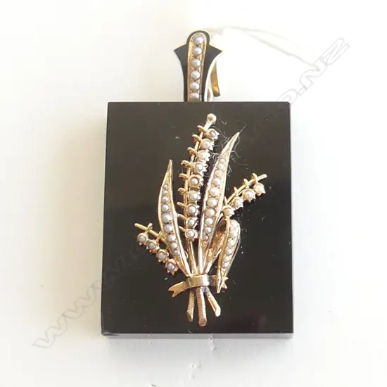 VINTAGE MOURNING PENDANT/BROOCH JET GOLD & SEED PEARL 9CT or HIGHER