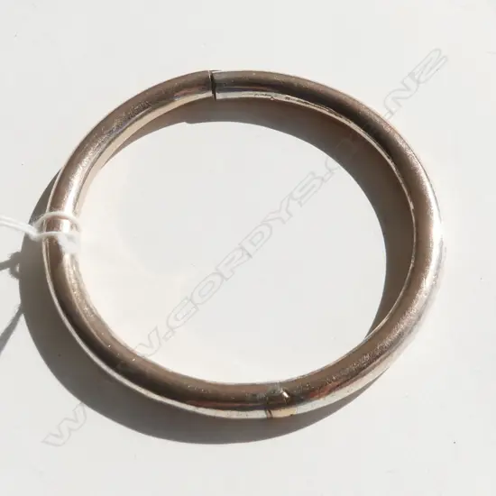 ROLLED GOLD BANGLE