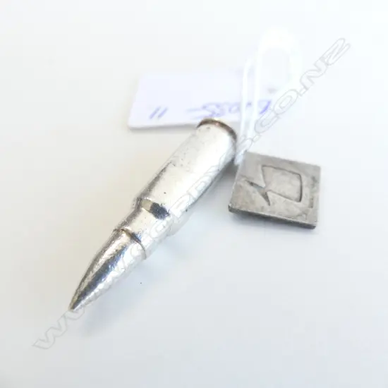 2 SILVER PENDANTS: BULLET L.40mm + FINLAND PANEL w gold fish