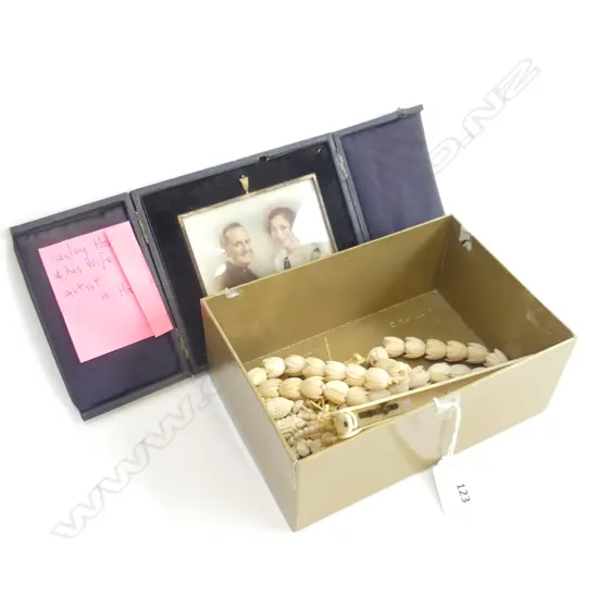 3 IVORY NECKLACES + IVORINE HAND BAG CLASP + H. HARRIS 30s DOUBLE PORTRAIT ON IVORY