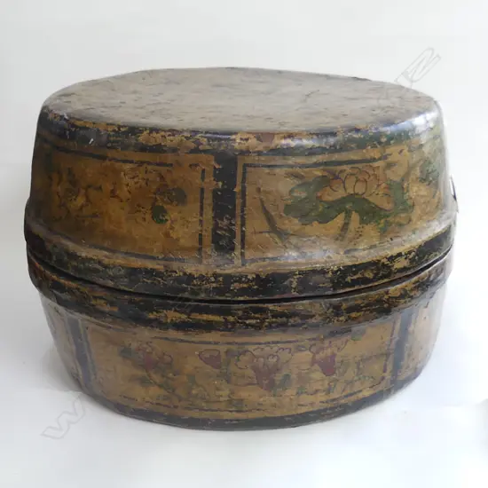 ORIENTAL LIDDED CONTAINER 380mm dia