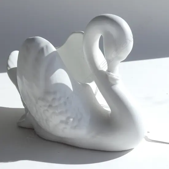 SMALL CROWN LYNN WHITE SWAN L.140mm