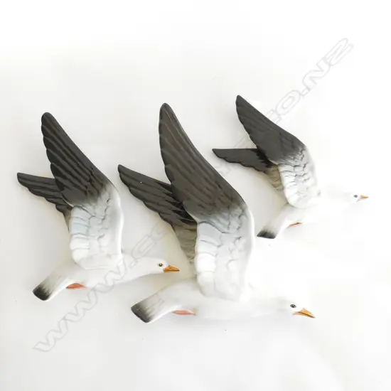 SET OF 3 BESWICK WALL SEAGULL BIRDS H.300mm