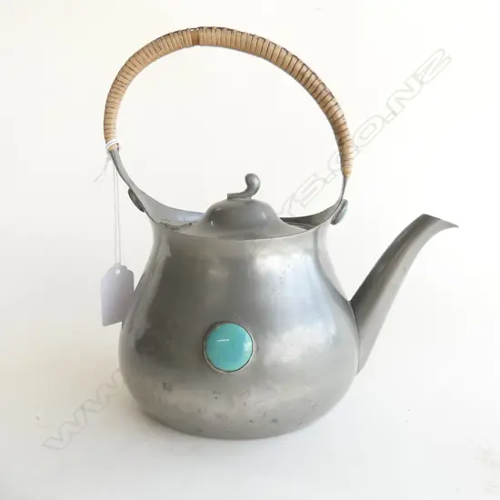 TUDRIC STYLE PEWTER TEA POT H.210mm