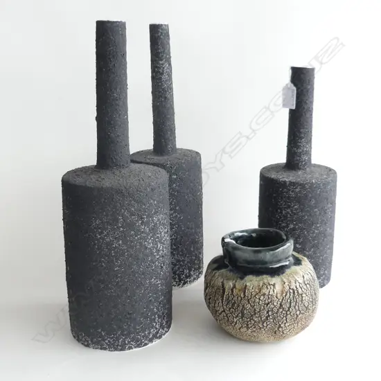 3 MALLET SHAPED BLACK VASES + NZ STUDIO POTTERY VASE (SIGNED OS)