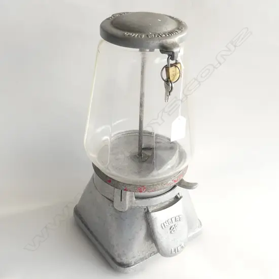 VINTAGE GUMBALL / LOLLY DISPENSER; COIN MACHINE CO. AUCKLAND H.370mm