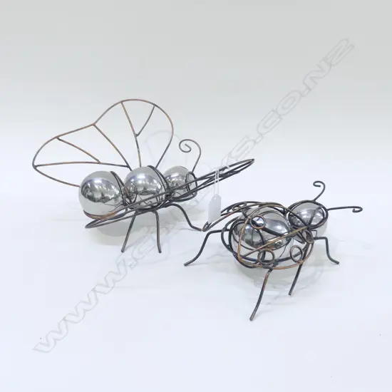 METAL BUTTERFLY & LADYBIRD GARDEN ART W.300mm