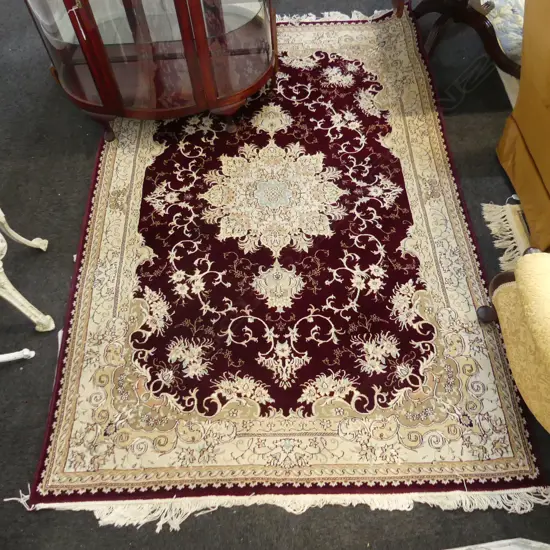 THICK MACHINE KNOTTED MAROON RUG 2300x1480mm