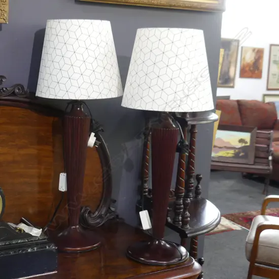 PR MAHOGANY TABLE LAMPS H.750mm - WORKING