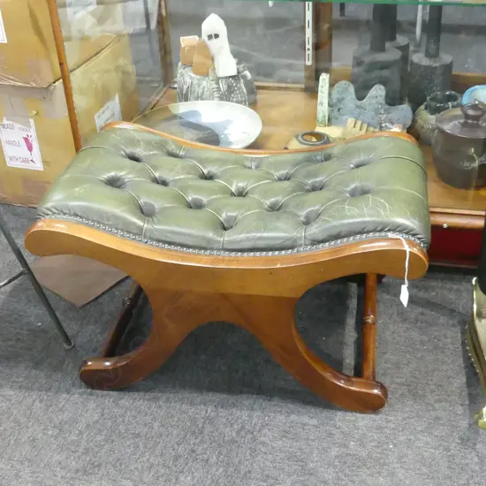 GREEN LEATHER FOOT STOOL W.700mm