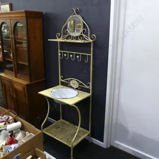 WHITE PAINTED METAL BATHROOM STAND 'LE BAIN' 560x410x1790mm