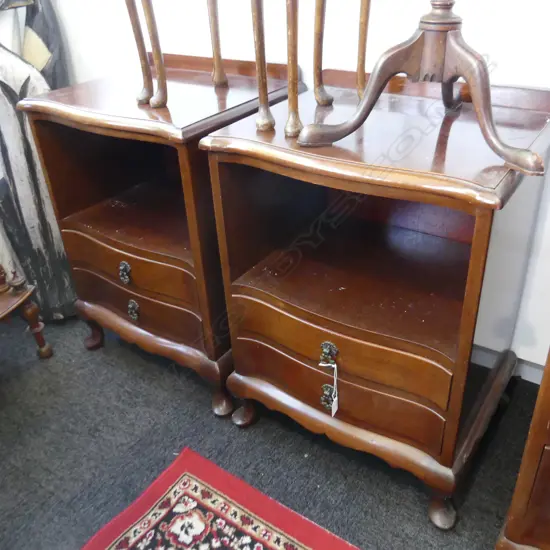 PR QUEEN ANNE STYLE BEDSIDE CABINETS 