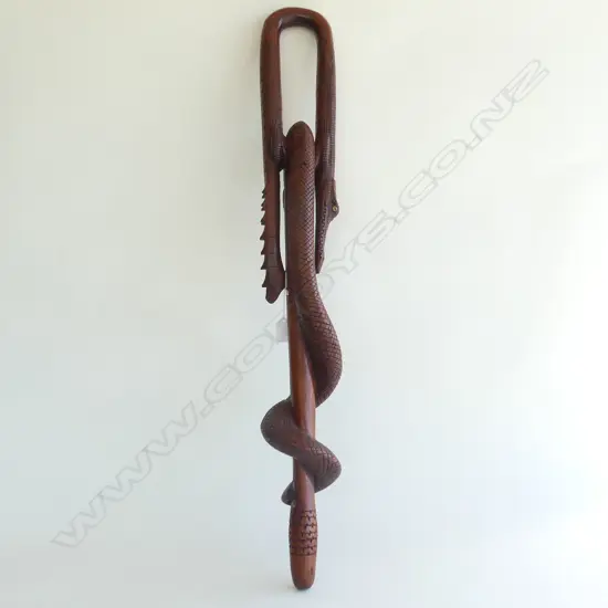 CARVED WOODEN PNG WALKING STICK L.880mm