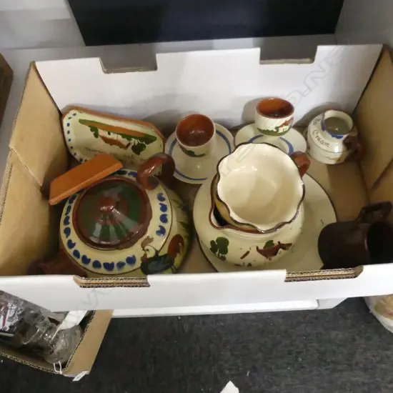 SM BOX ASST TORQUAY WARE MOTTO WARE ETC. INCL TEAPOT, SOME A/F