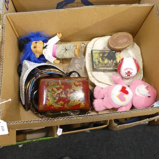 BOX ASST INCL EROTIC ORIENTAL BOX, TOYS, VENETIAN MASKS ETC..