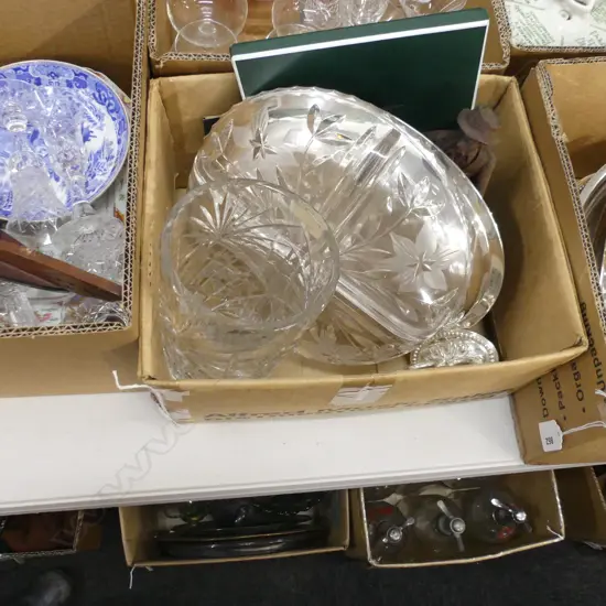 BOX LOT RESIN FARMER FIGURE, CHINA, GLASS SWANS ETC