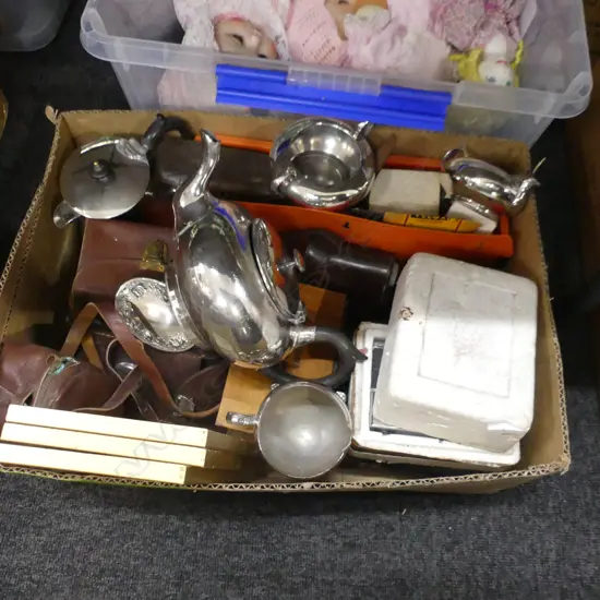 BOX LOT VINTAGE CAMERAS & GEAR + EP, 3 FASHION PRINTS ETC