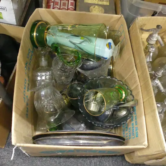 BOX LOT ASST. EPNS / CRYSTAL VASES ETC