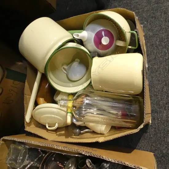 BOX LOT ASST. KITCHENALIA + SODA SYPHON