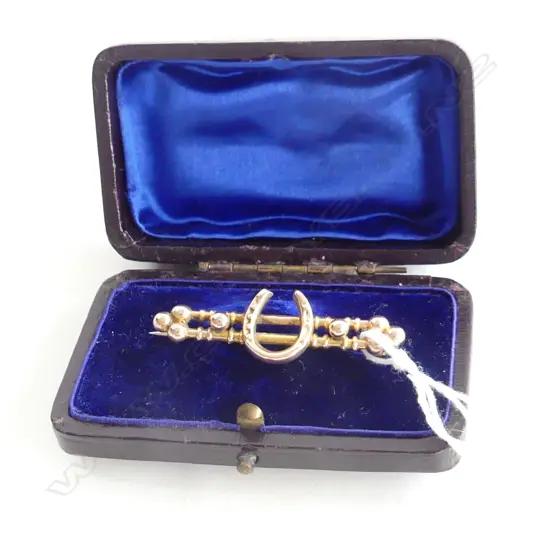 9CT VICTORIAN HORSE SHOE BAR BROOCH