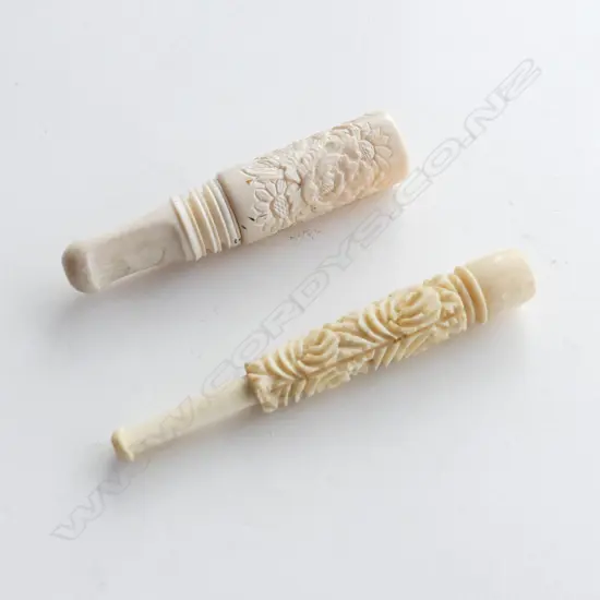 TWO IVORY CARVED CIGARETTE OR CIGAR HOLDERS L 75MM 65MM