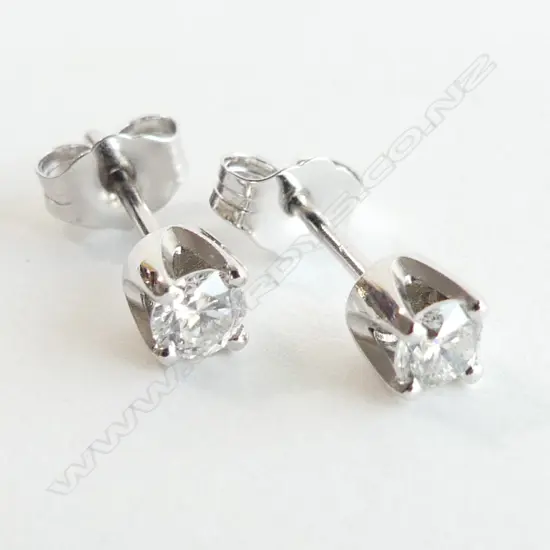 PR 9CT W/GOLD DIAMOND SOLIATIRE STUD EARRINGS TDW.0.39CT H/I & I1