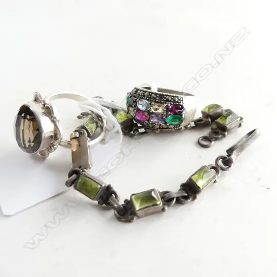 3 SILVER JEWELLERY PCES: 2 RINGS gem set + SILVER & PERIDOT ? BRACELET