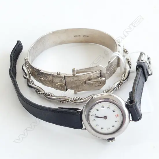 C1910 SILVER LADIES WRISTWATCH running + 2 SILVER BANGLES