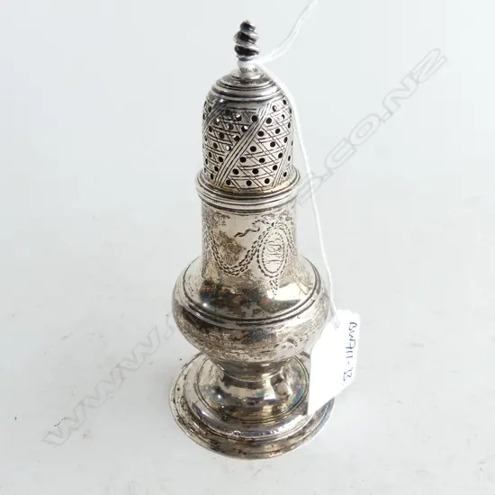 GEORGE III SILVER PEPPERETTE 69gms