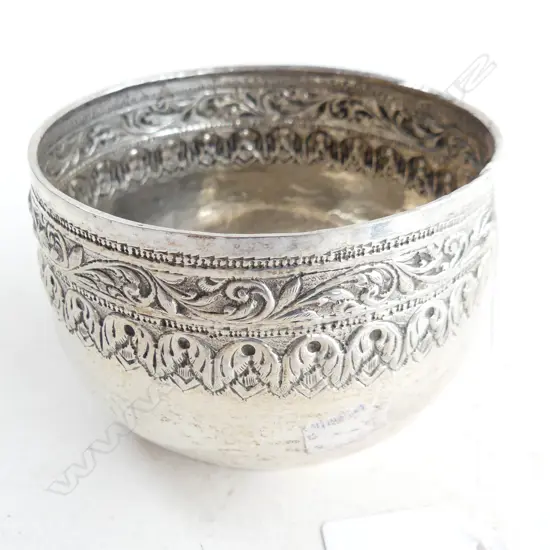 ASIAN DEEP SIDED SILVER BOWL 100mm dia 148 GRAMS